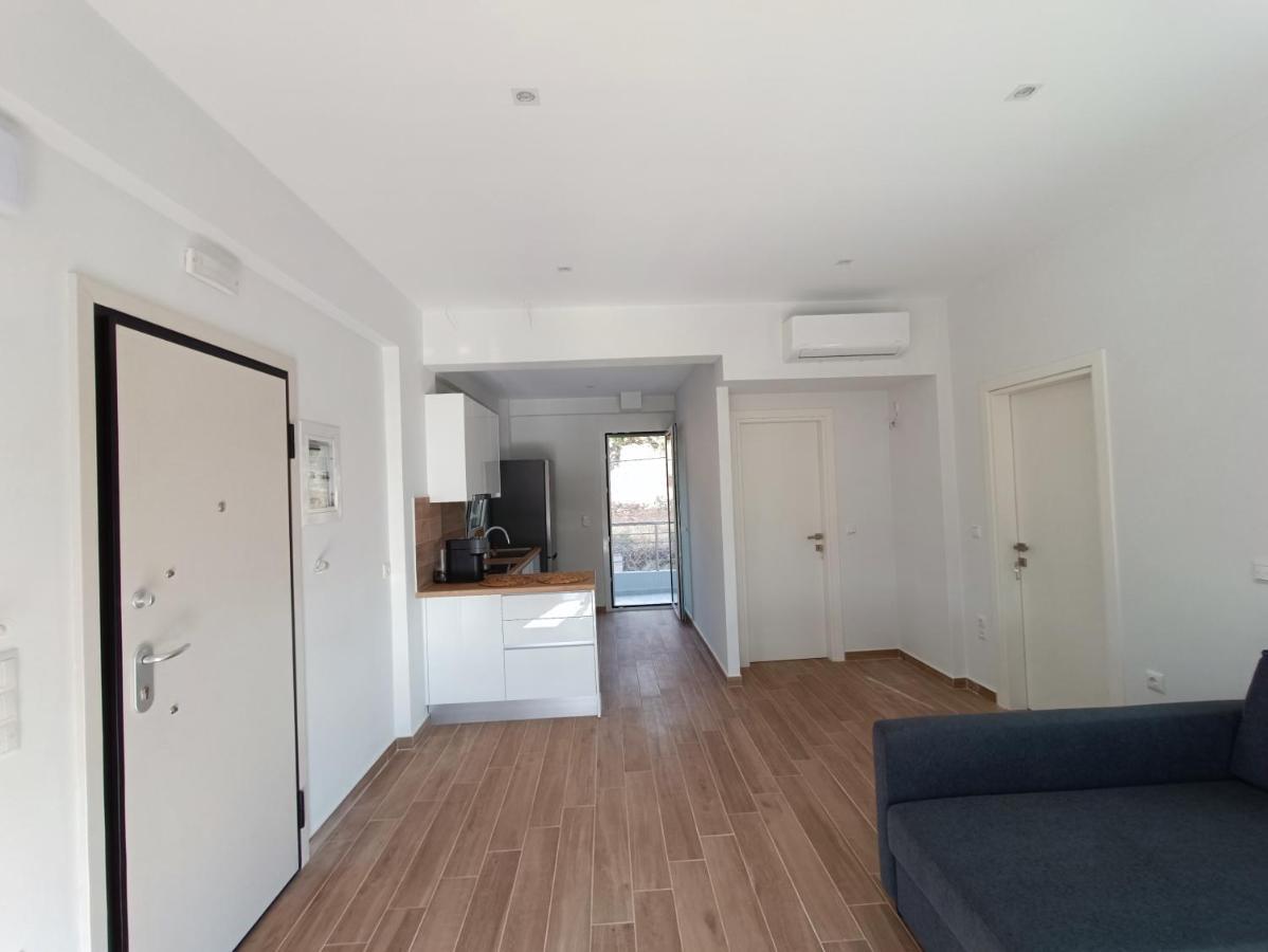 Evilenia Luxury Apartments 칼라마타 외부 사진