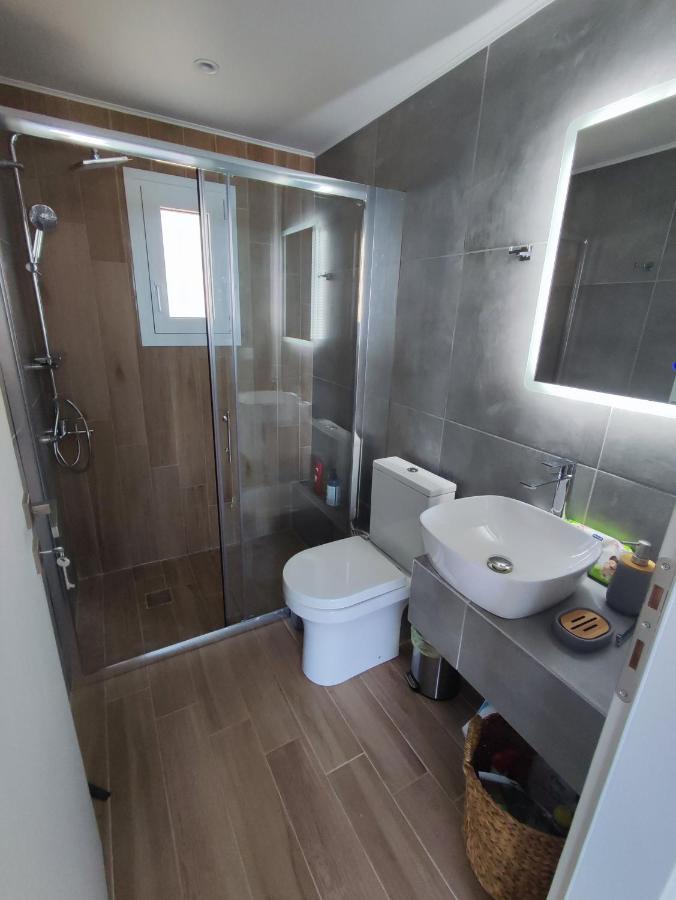 Evilenia Luxury Apartments 칼라마타 외부 사진